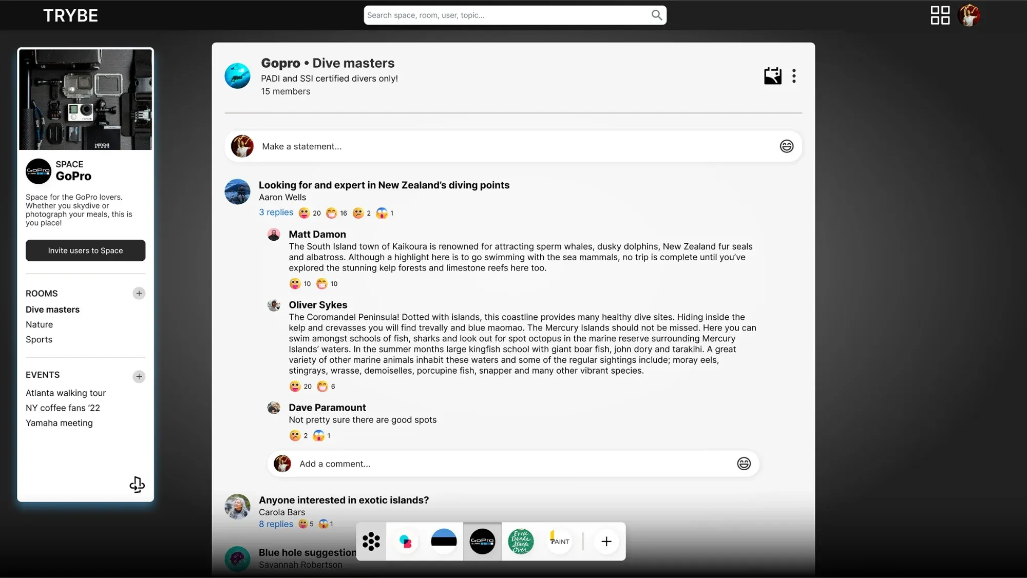 Conversación dentro de una sala de Trybe en computadora, con respuestas y reacciones